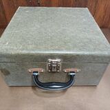Remington noiseless army green typewriter made in france 50s