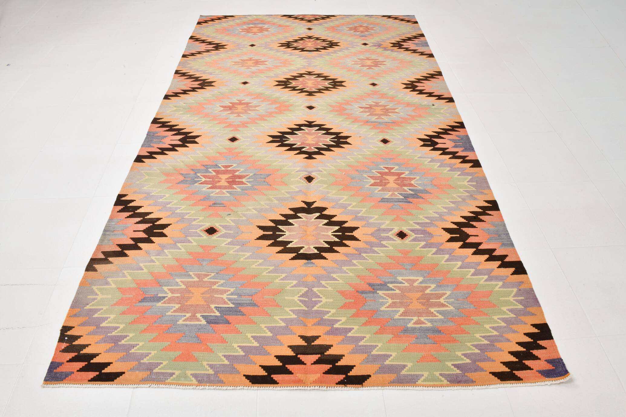 Tapis de sol tribal kilim vintage vert clair, 176x301 cm