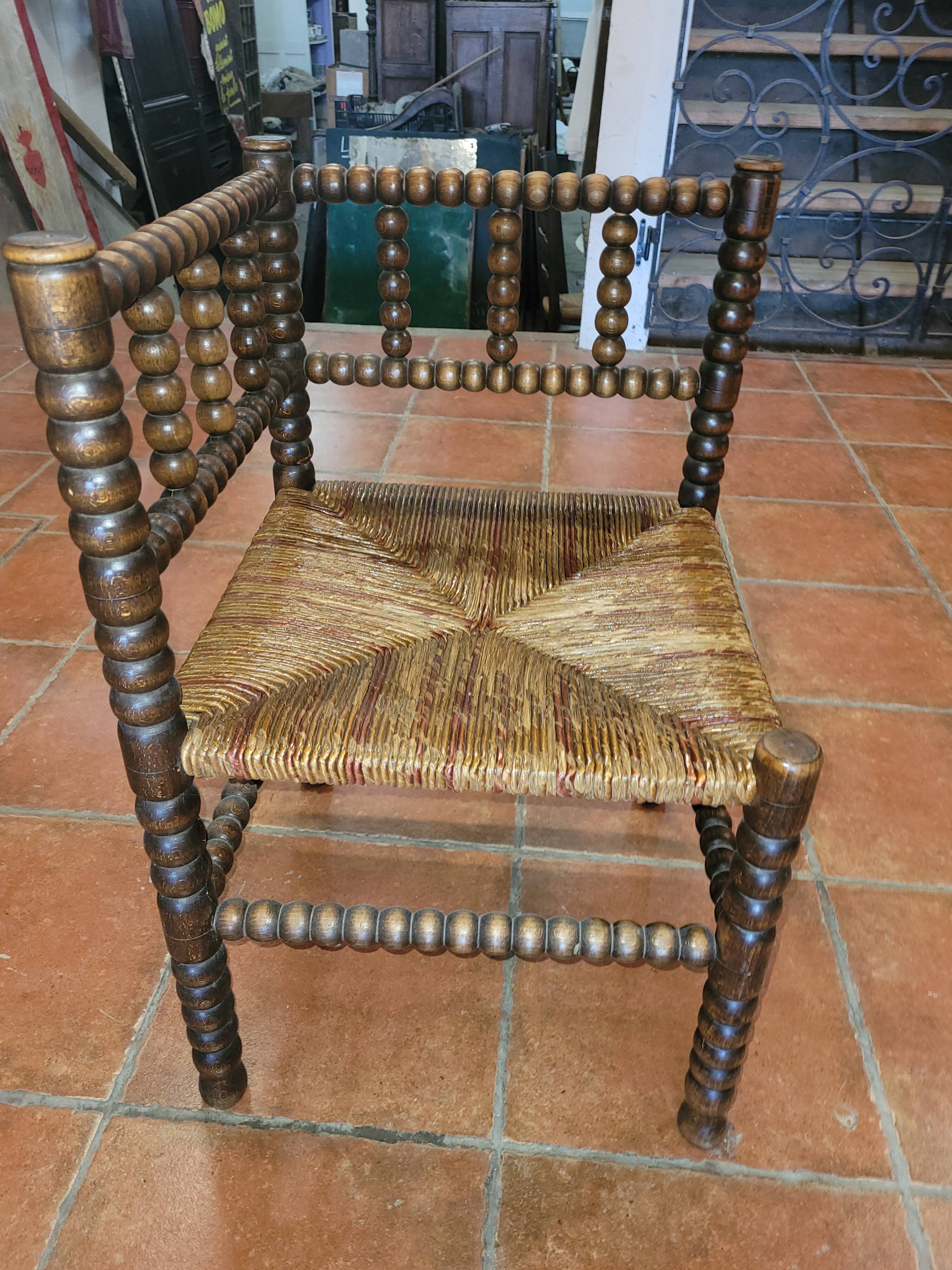 Old glitter corner chair