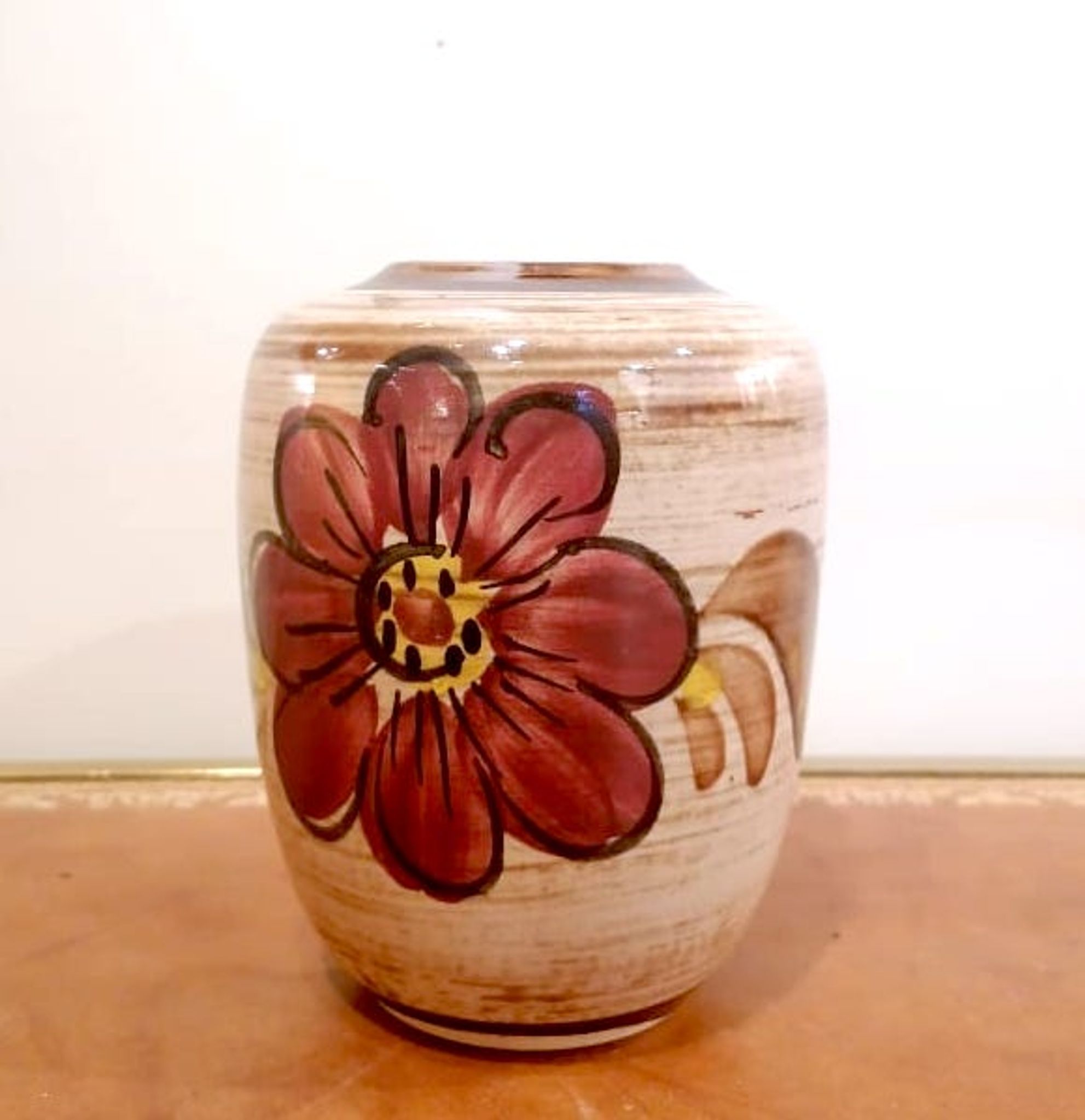 Vase vintage en céramique à fleurs