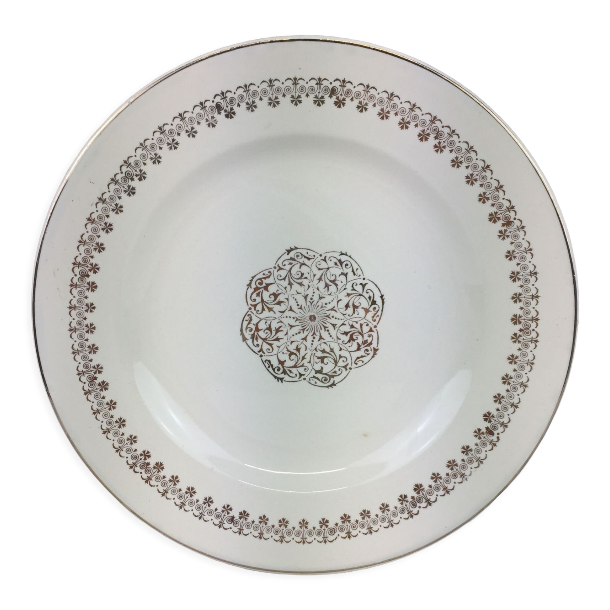 Plat rond ancien en céramique opaque blanc et or made in france Digoin