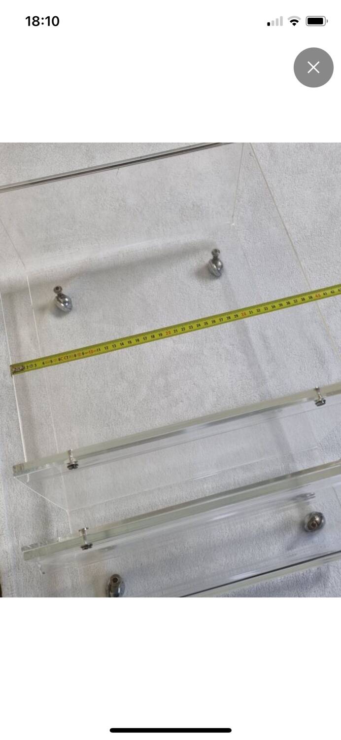 Table basse et porte revue en plexiglas vintage, années 70