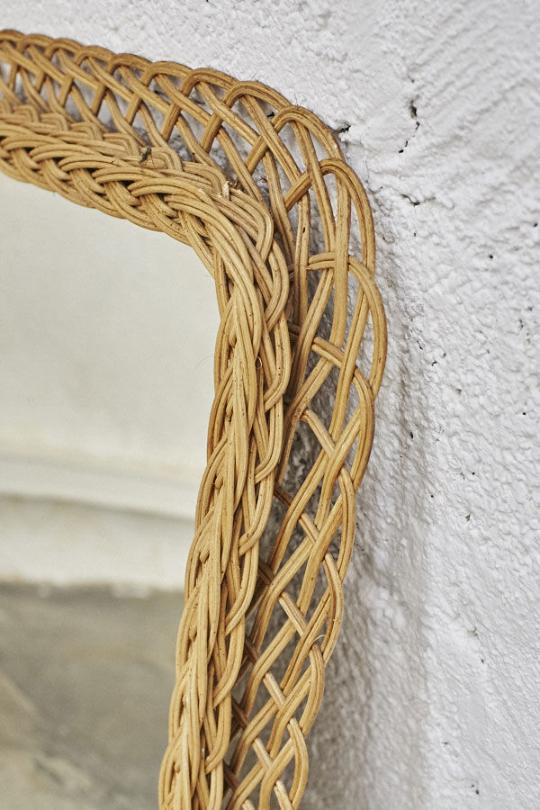 Mirror rattan