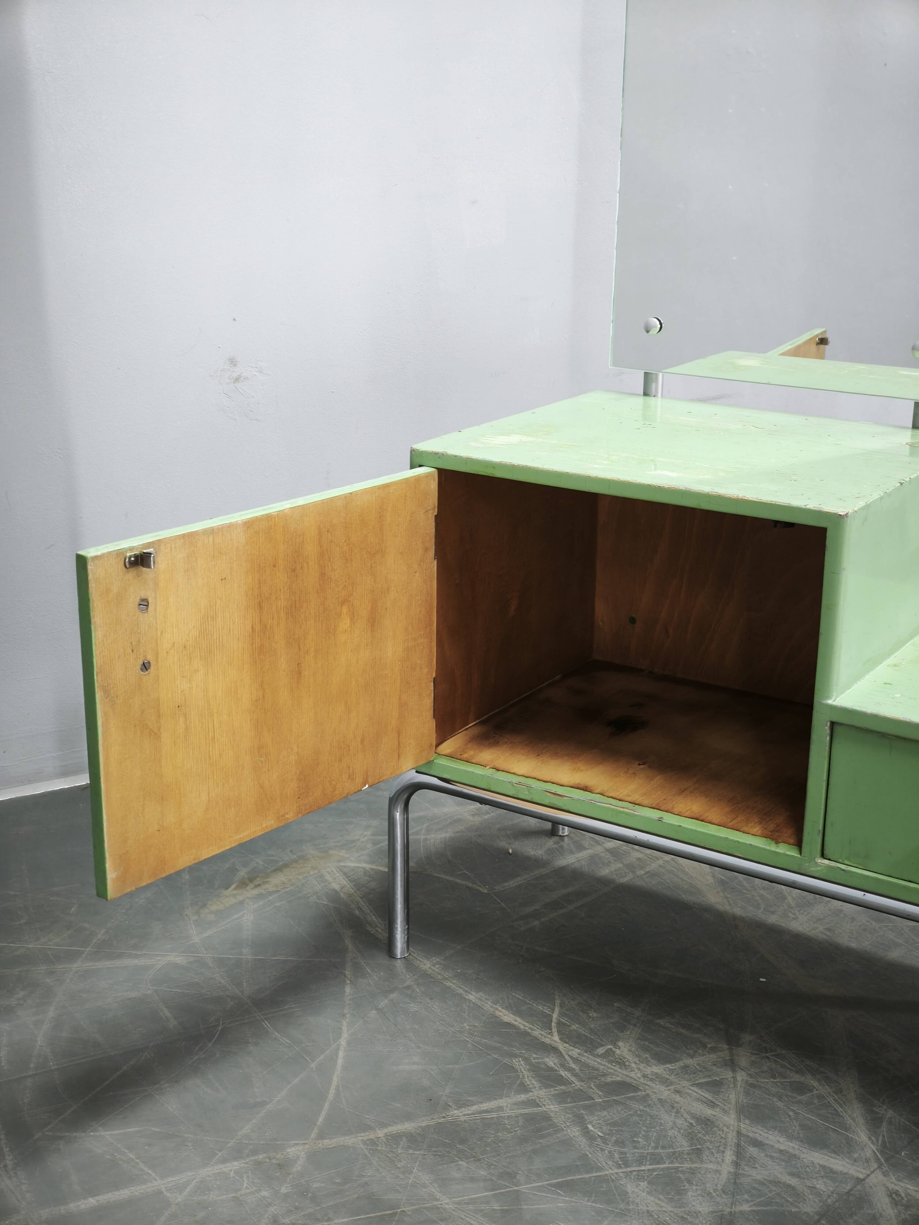 Bauhaus Czech Green Vanity Table with Mirror and Chrome Frame, 1930s