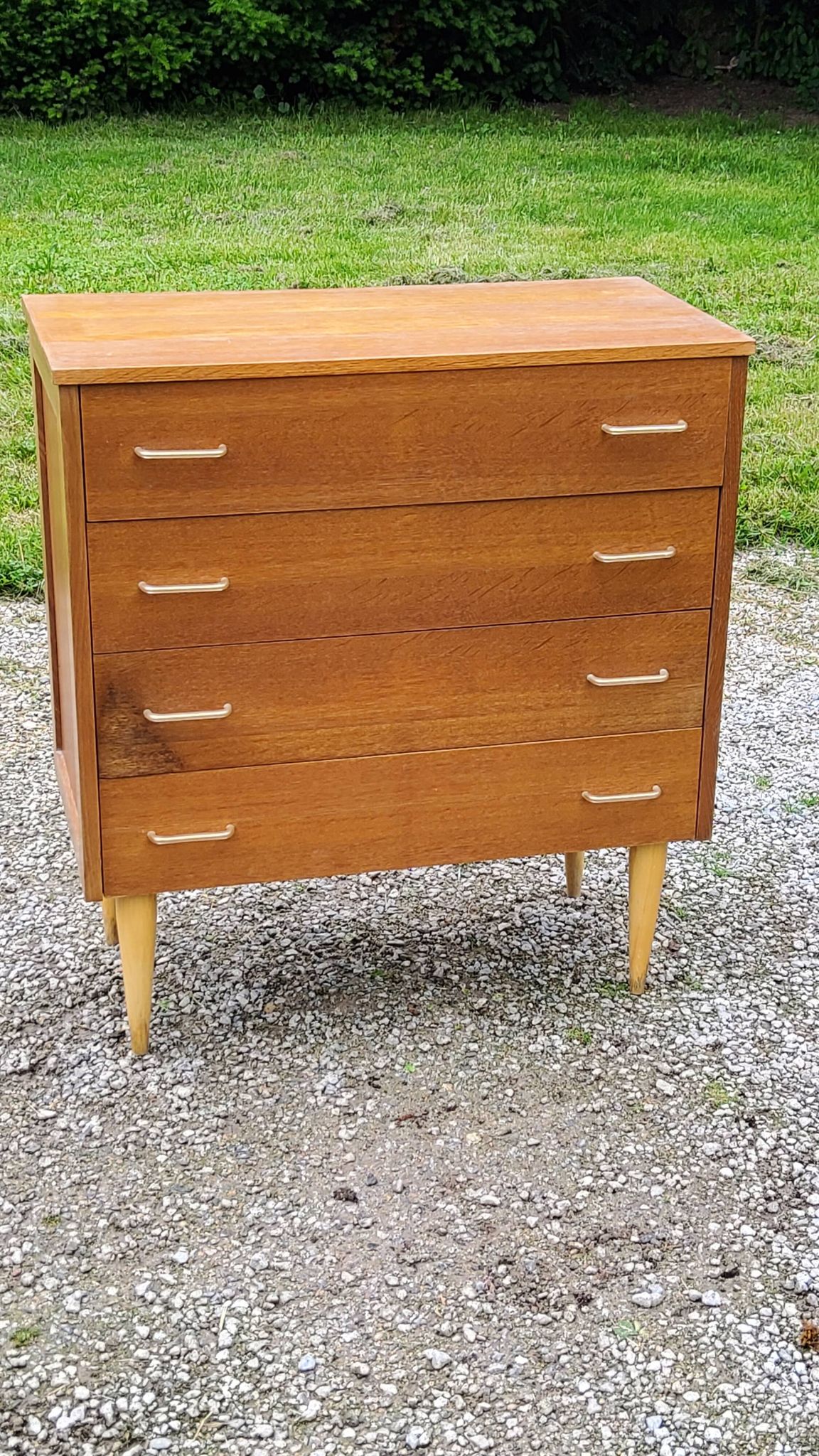 Vintage chest of drawers from the 50s in blond oak 4 drawers conical legs