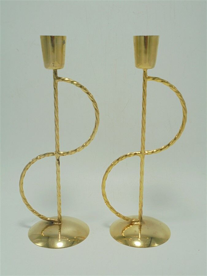Pair of candlesticks
