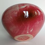 Max Idlas pink ceramic ball vase