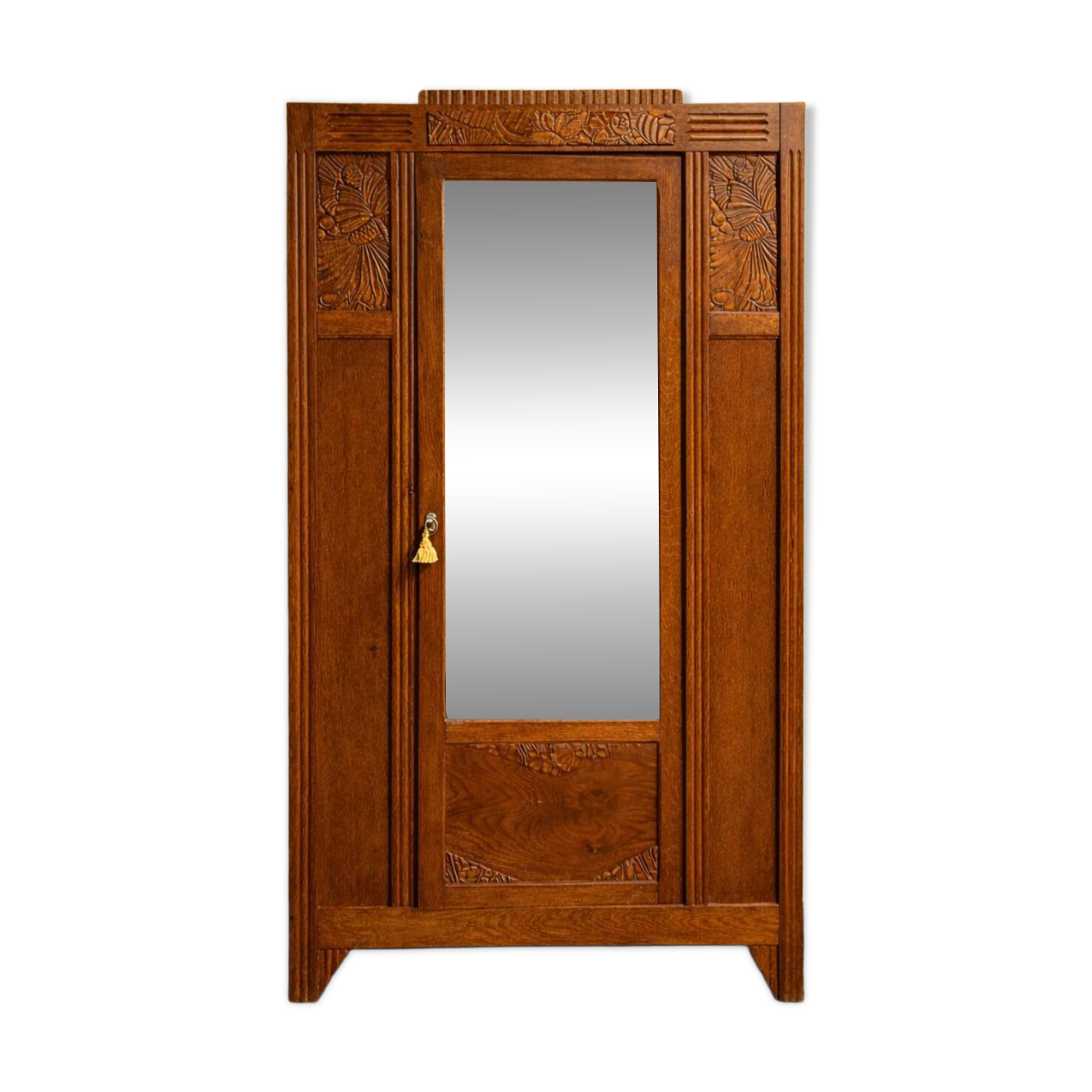 Large Parisian Art Deco wardrobe in solid oak – timeless elegance
