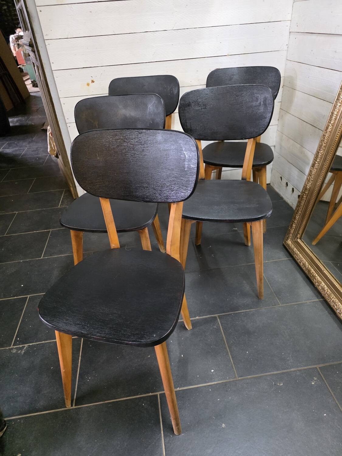 5 chaises vintage des années 60