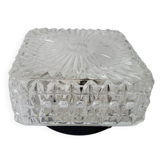 Plafonnier en verre moulé