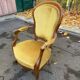 Fauteuil Louis Philippe en chêne et velours jaune moutarde du 19ème siècle