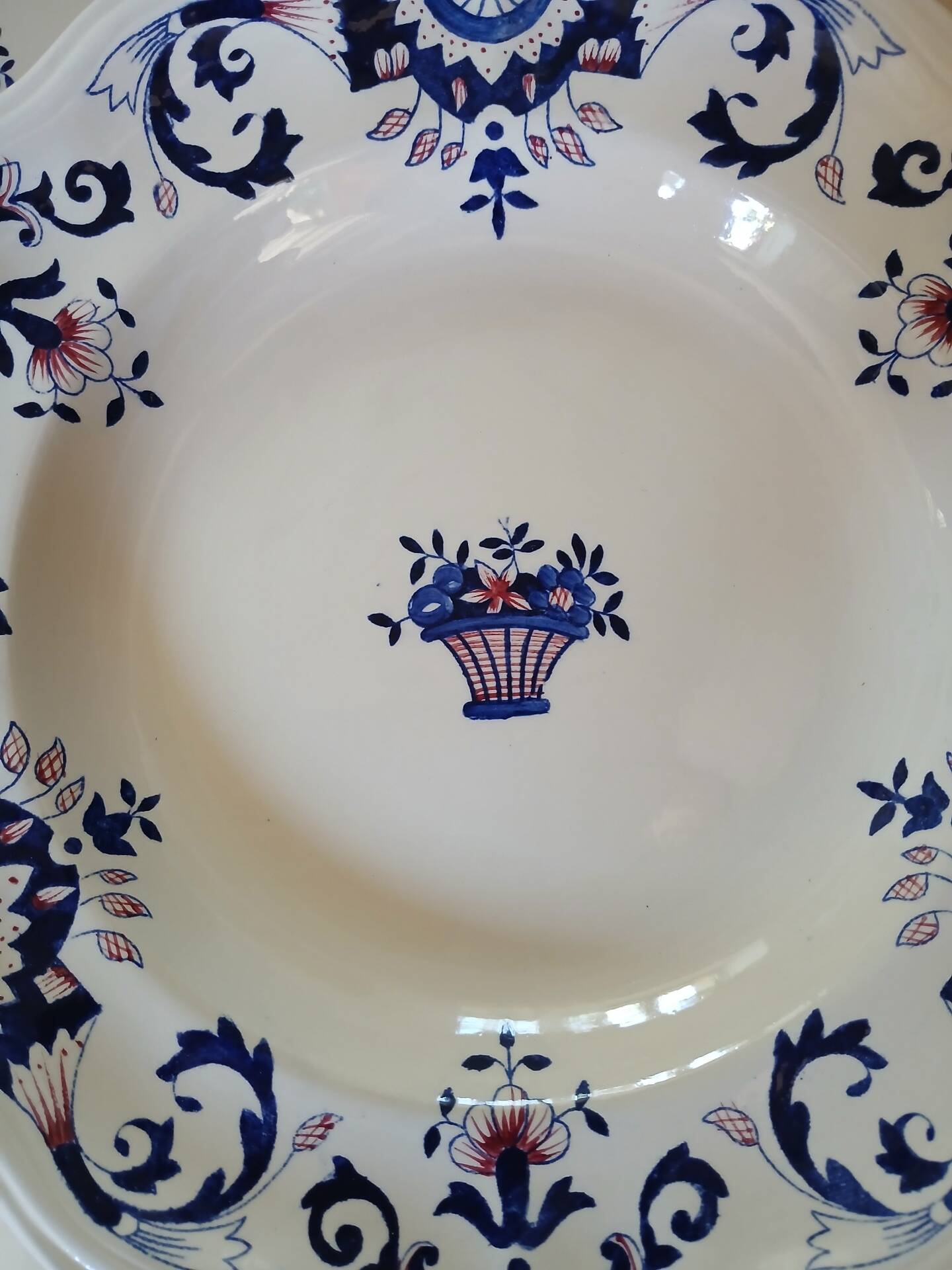 11 assiettes creuses "Rouennais " de Longchamp 