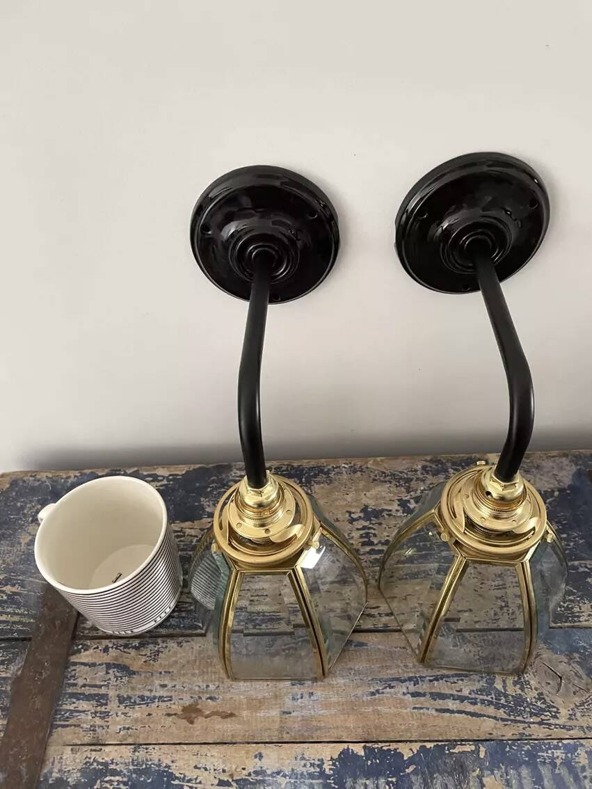 Paire d’appliques vintage en verre et laiton