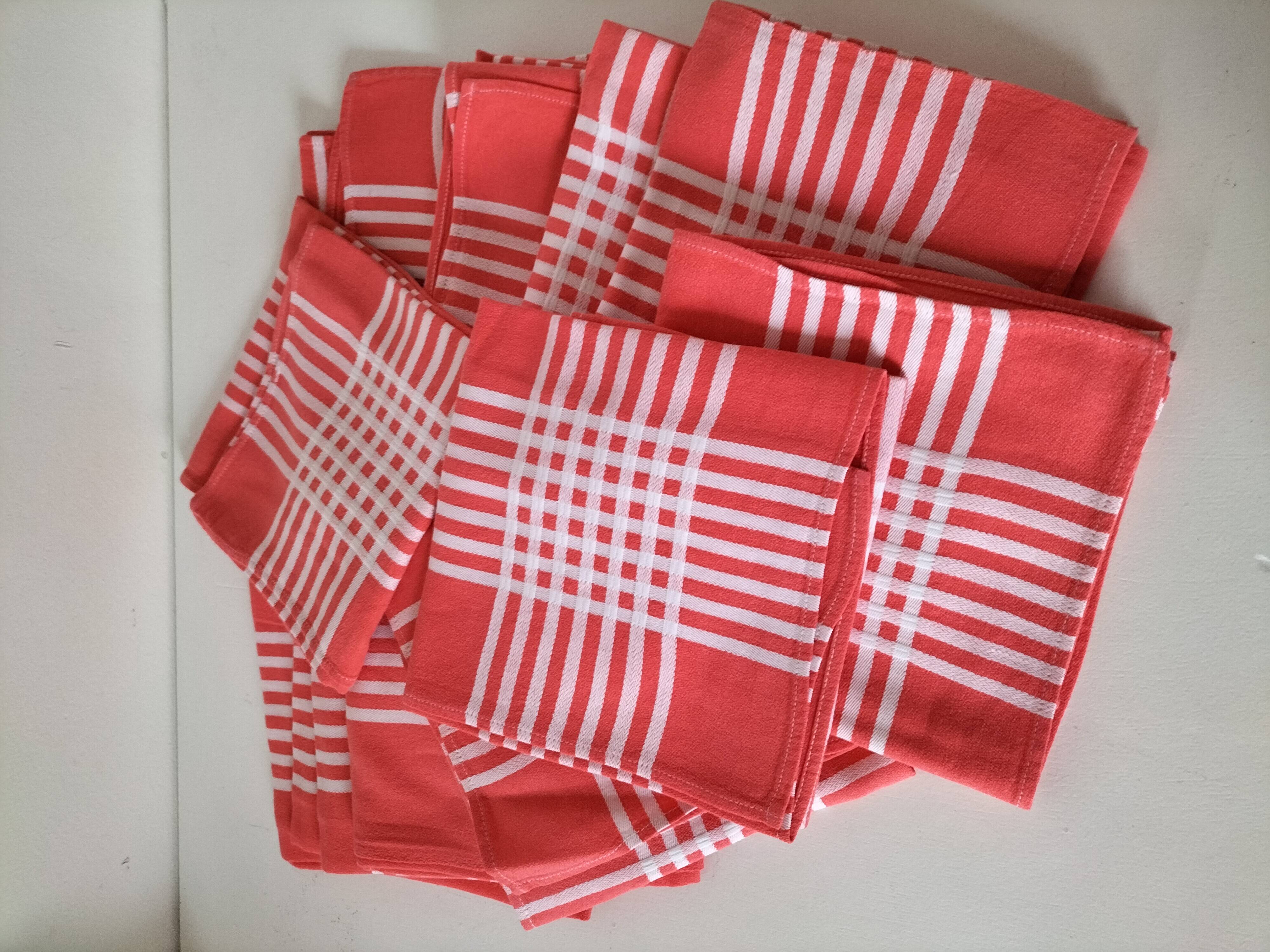 Lot of 12 vintage napkins