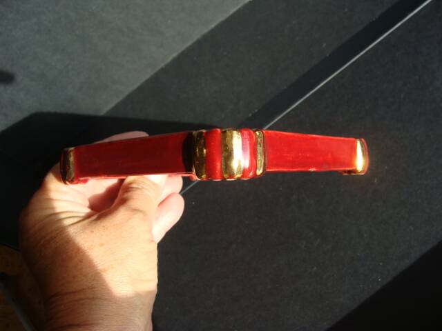 Art Deco trivet or bottle holder