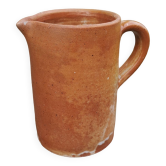 Sandstone pitcher