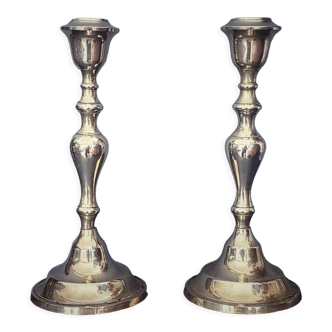 Pair of candlesticks