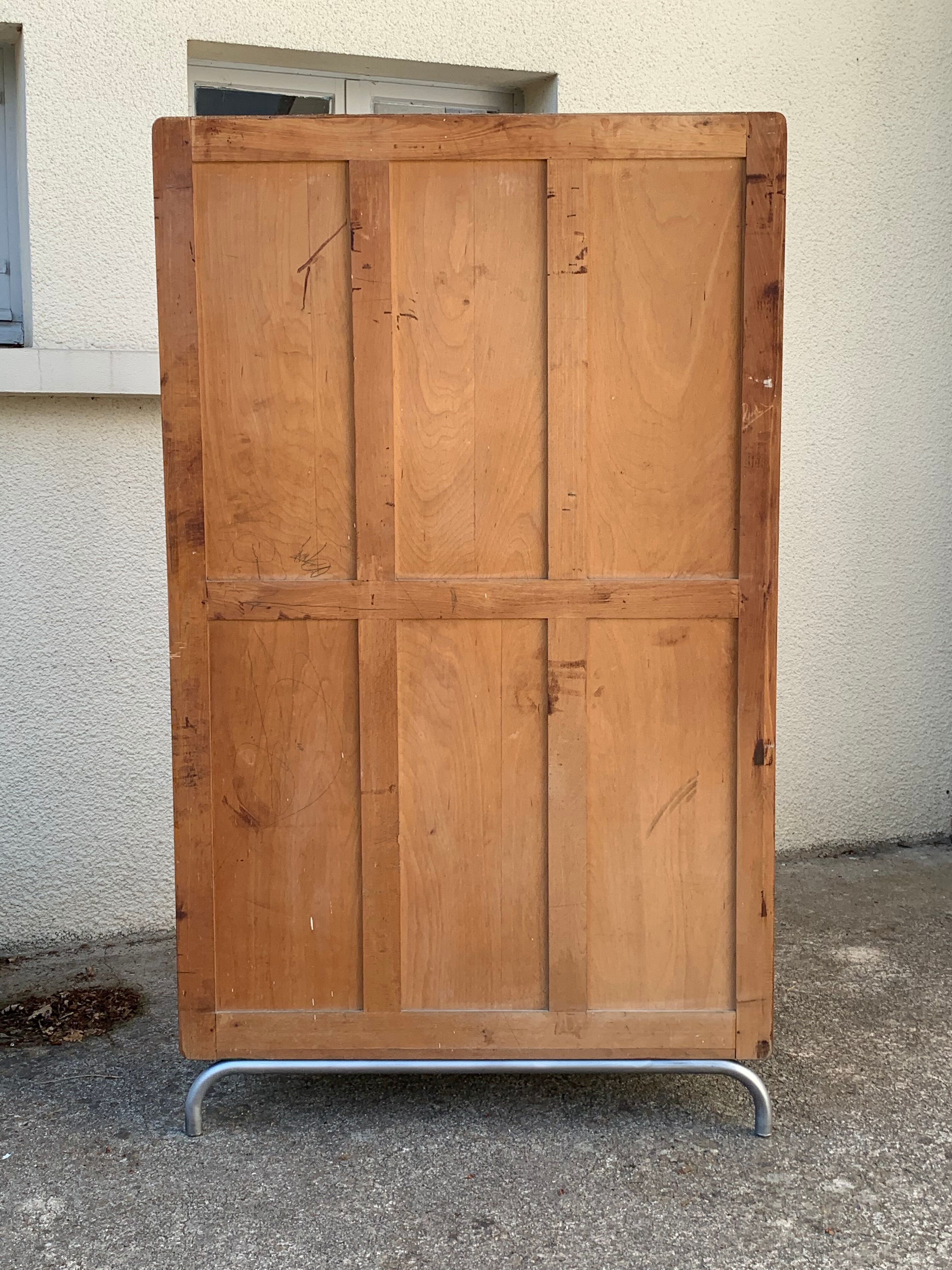 Primary school glass cabinet 1950