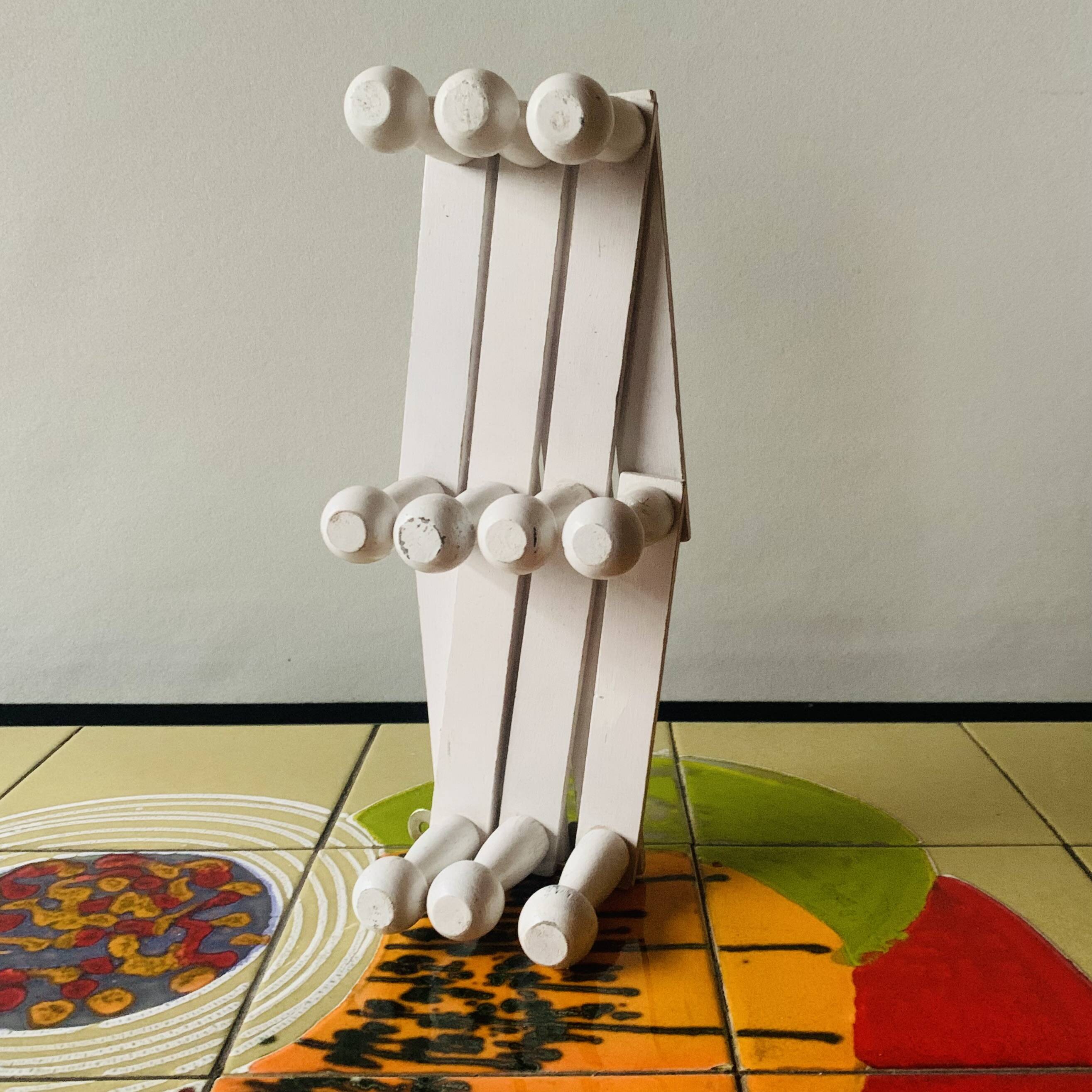 Vintage accordion coat rack in white painted wood