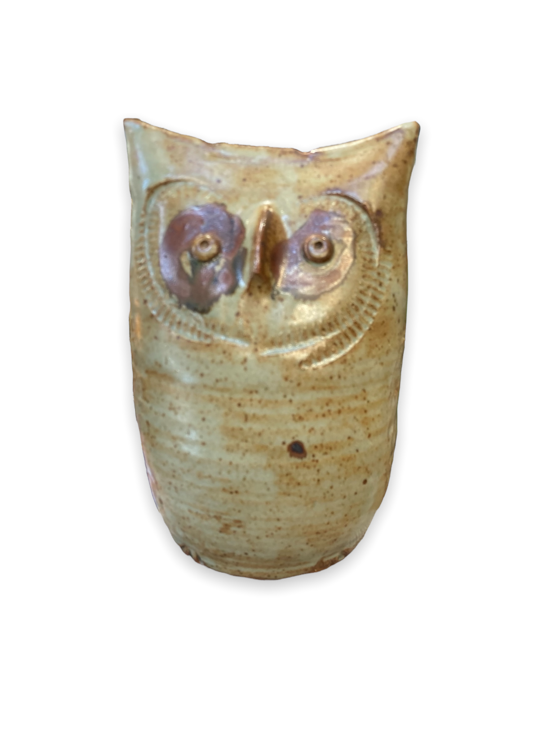 Vase pique fleur representing a sandstone owl, by Ginette and Edouard Solorzano