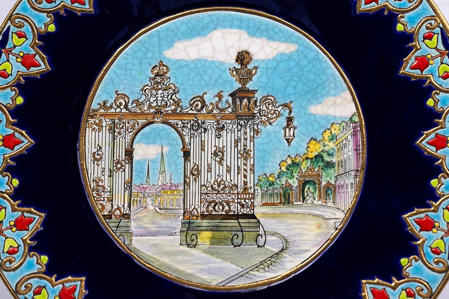 Grand plat Émaux de Longwy – Porte Stanislas, Nancy - seconde moitié 20eme