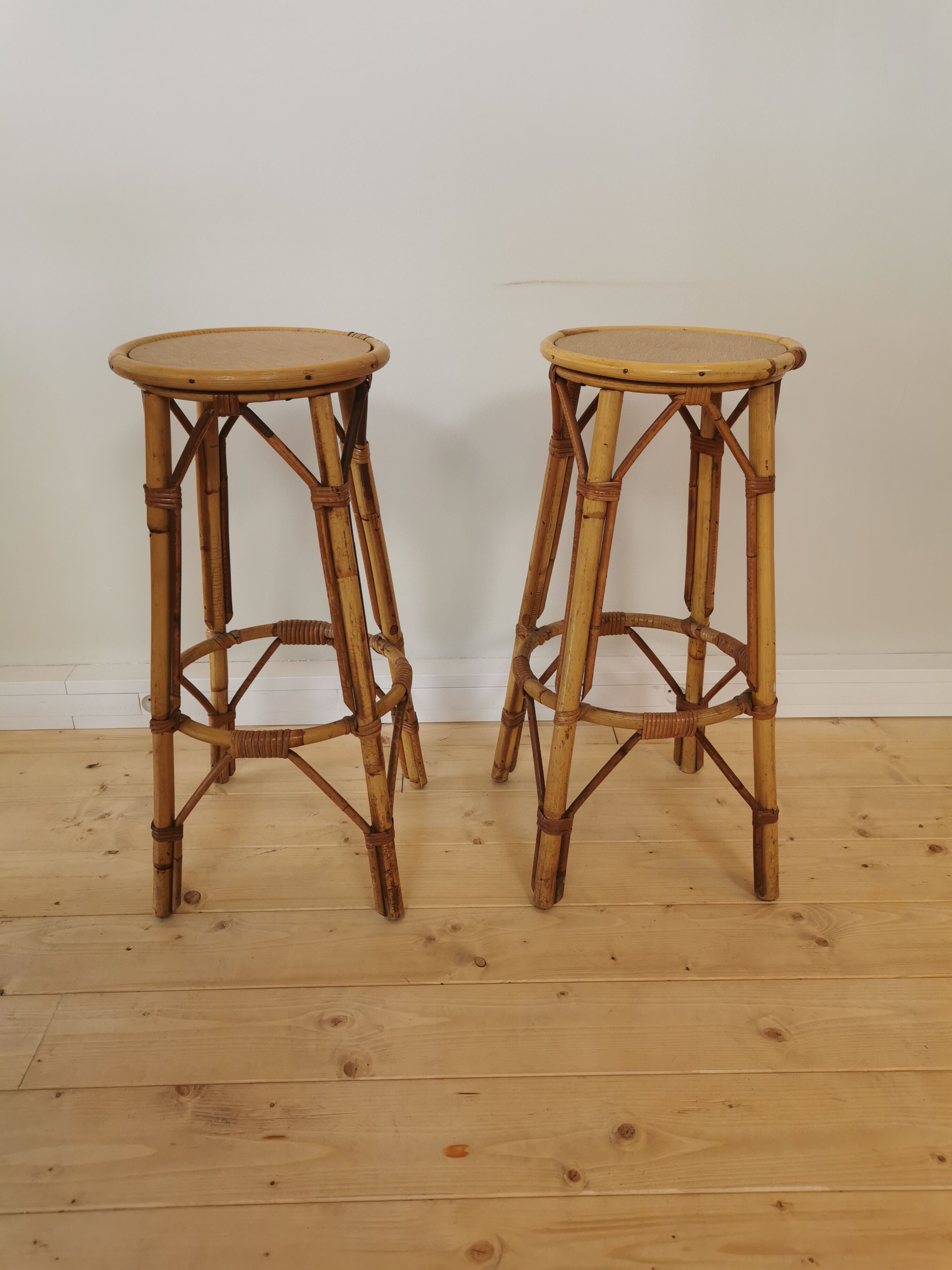 Bar et tabourets en rotin des années 50/60