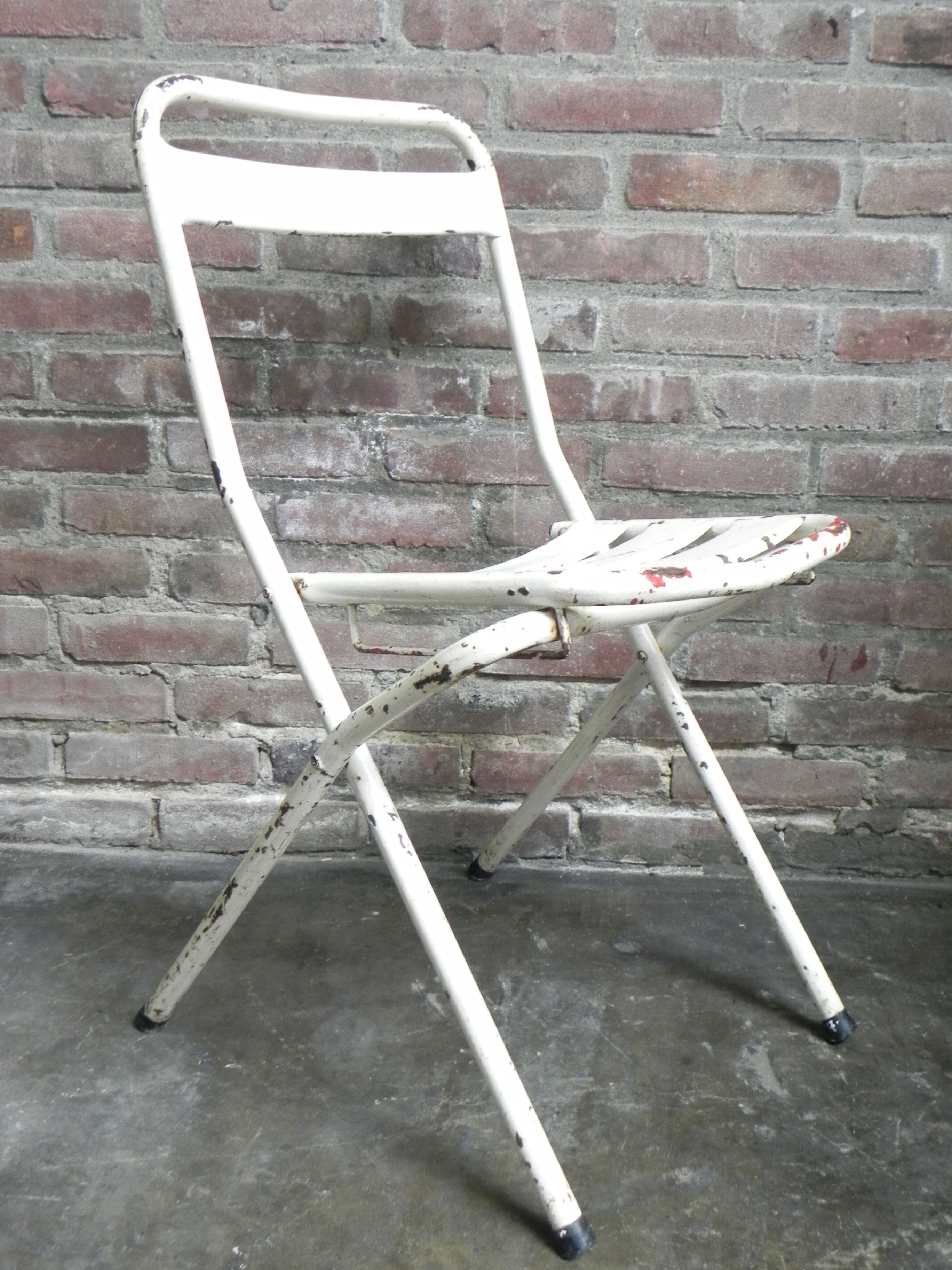 Industrial steel folding chair