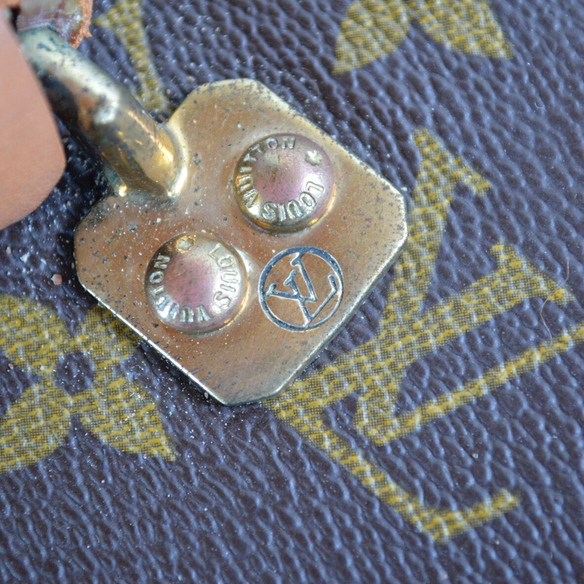 Louis Vuitton Stratos 80 suitcase