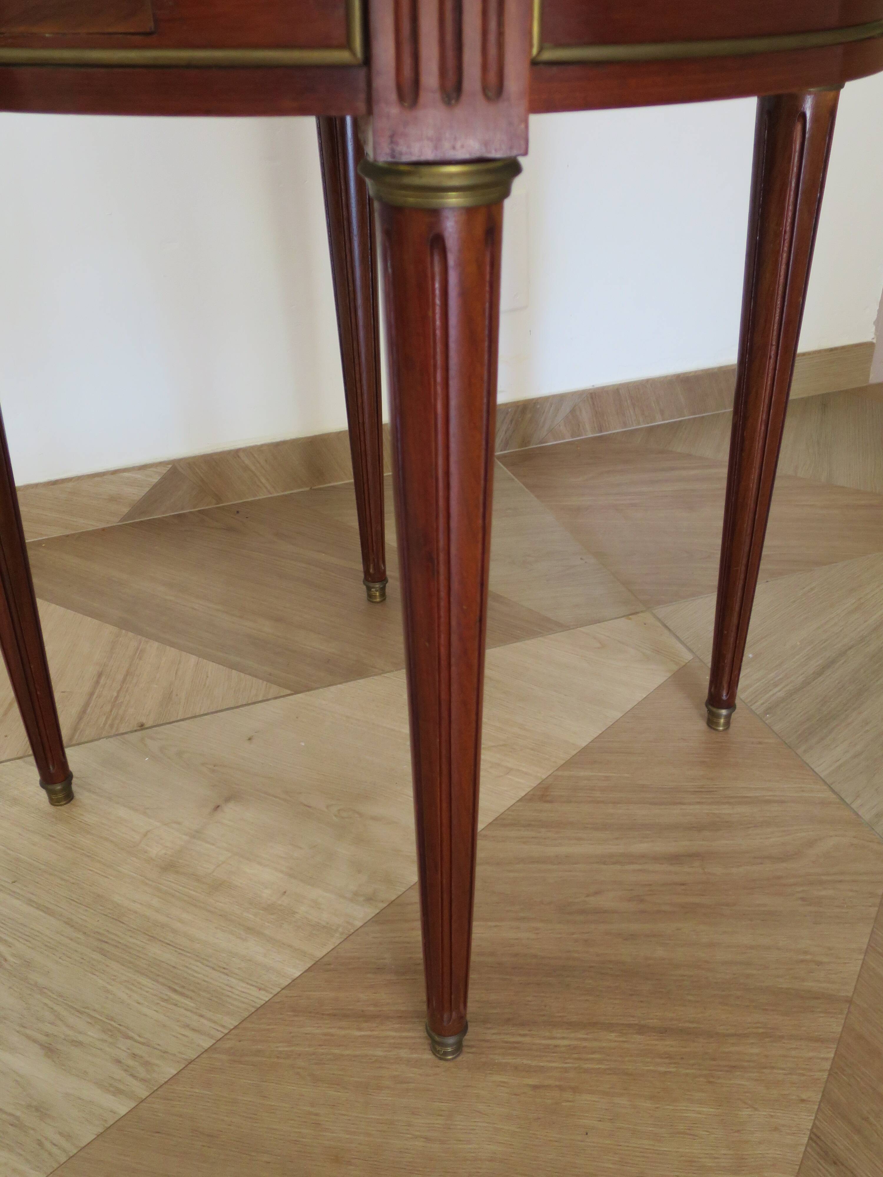 Bouillotte side table - mahogany veneer - white marble - Louis XVI - 1950