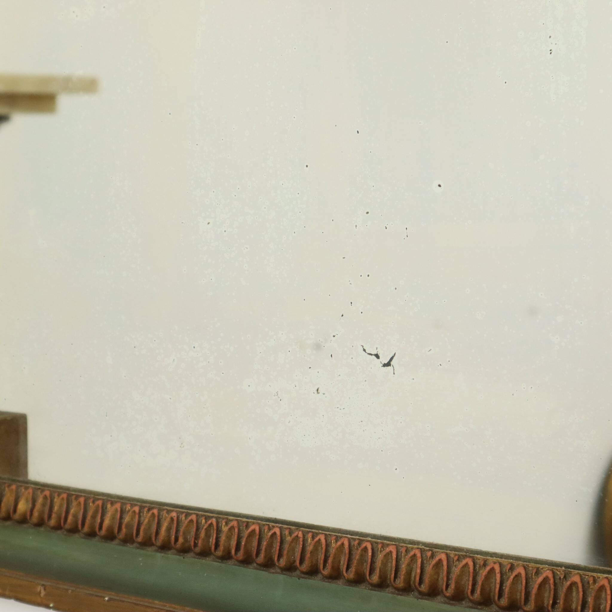 Miroir en bois doré, France, début du XXe siècle
