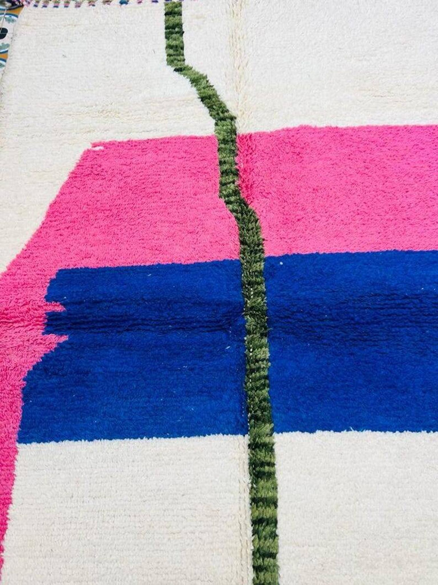 Moroccan Berber rug 250cmx150cm