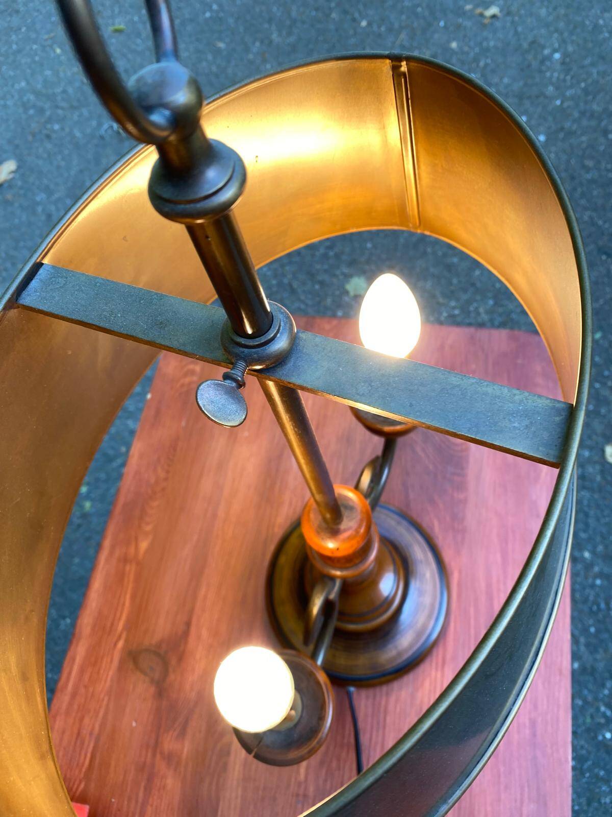 Hot water bottle lamp in solid wood and gilded bronze