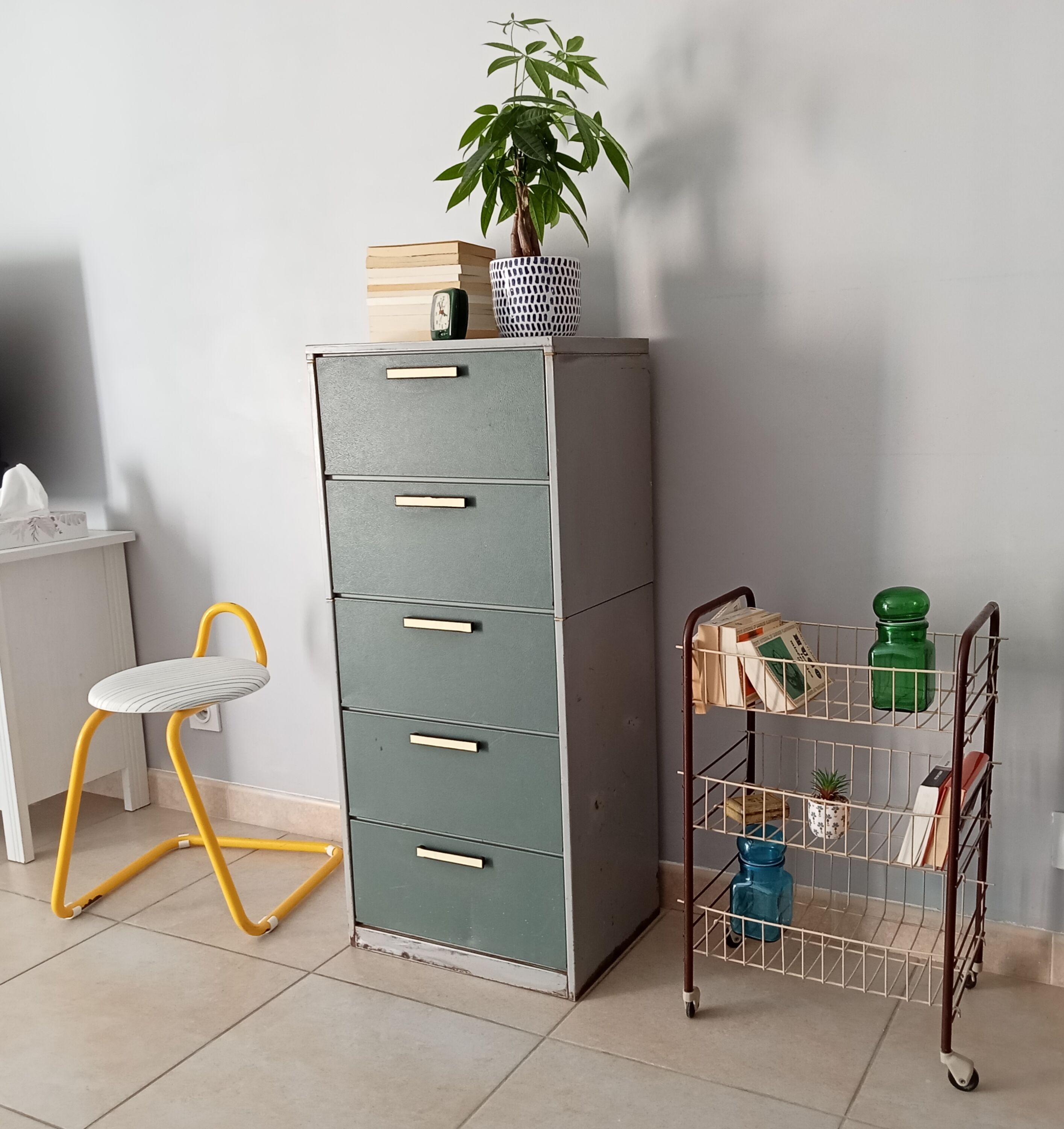 Metal loom furniture with valves 50/60s