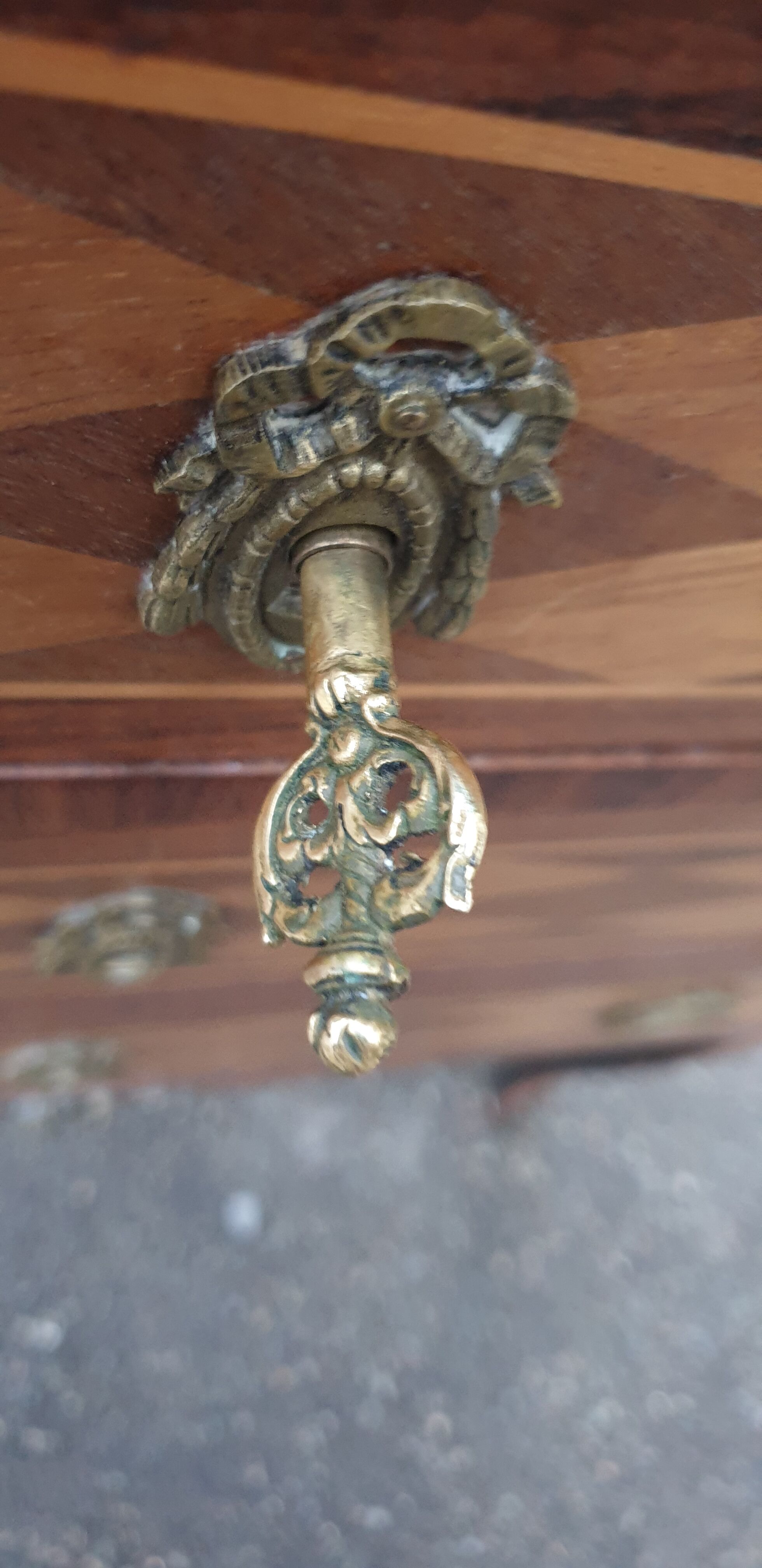 Chest of drawers 3 drawers Louis XV