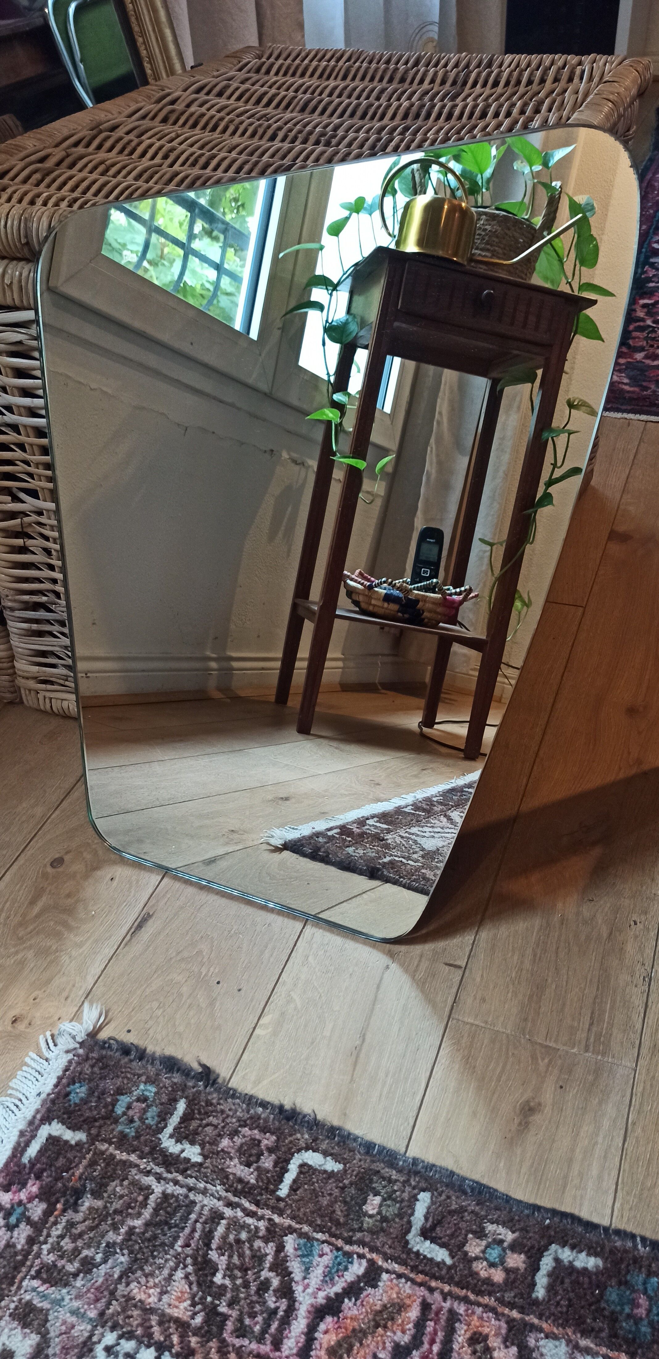 Vintage mirror mirror