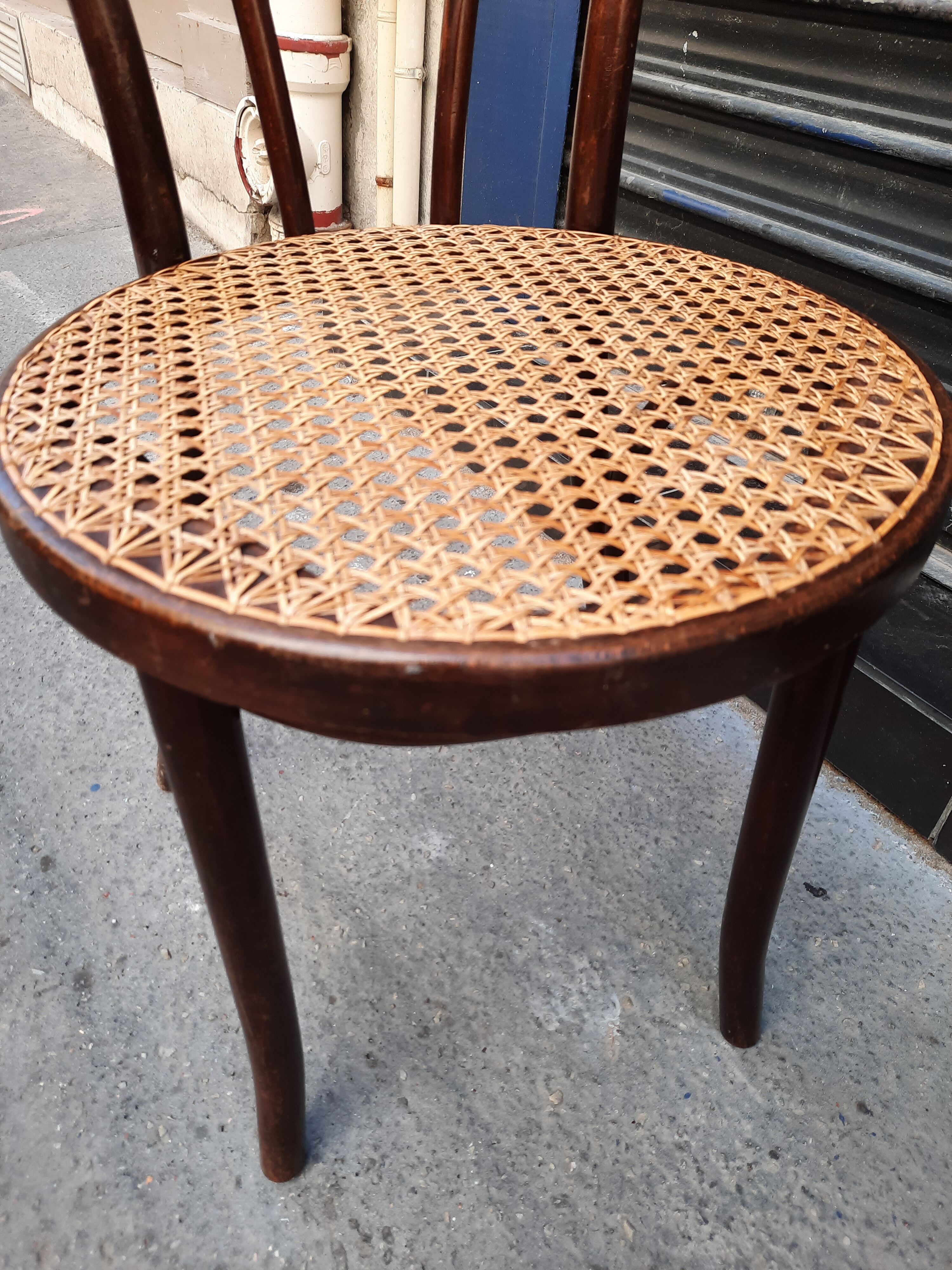 Bistro chair