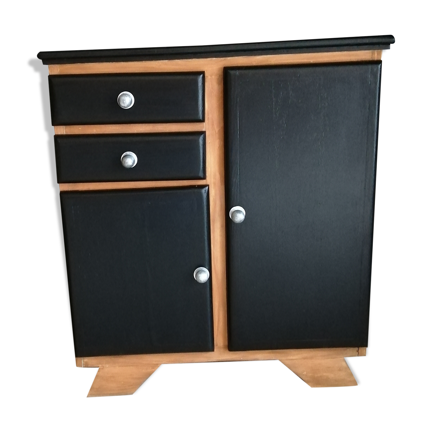 Mado-style wooden buffet