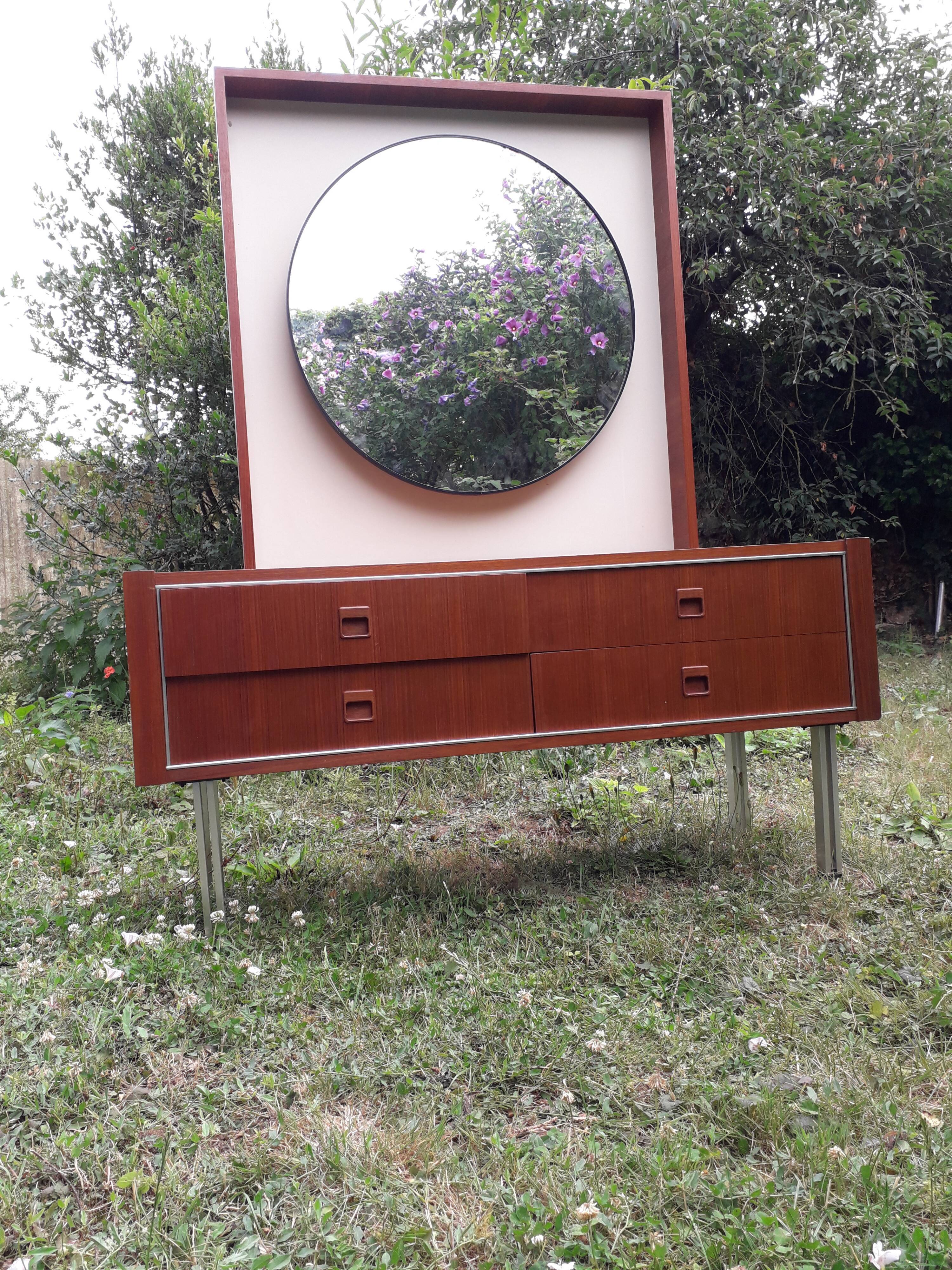 Dressing table 1970