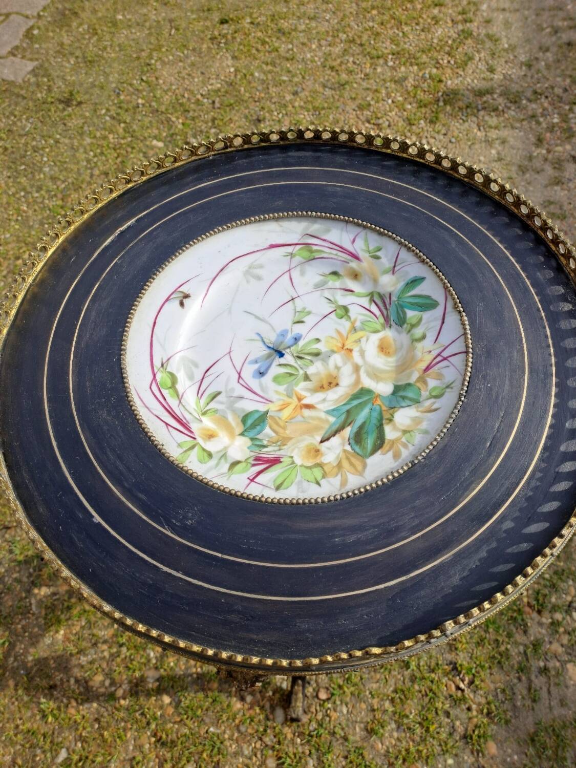 Louis XV style porcelain pedestal table