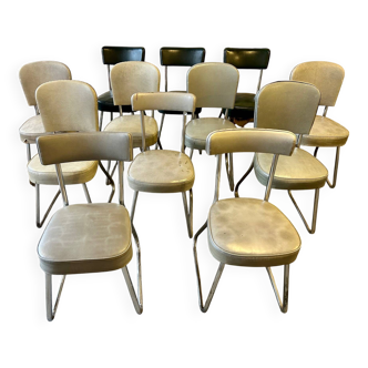 12 chaises Pullman