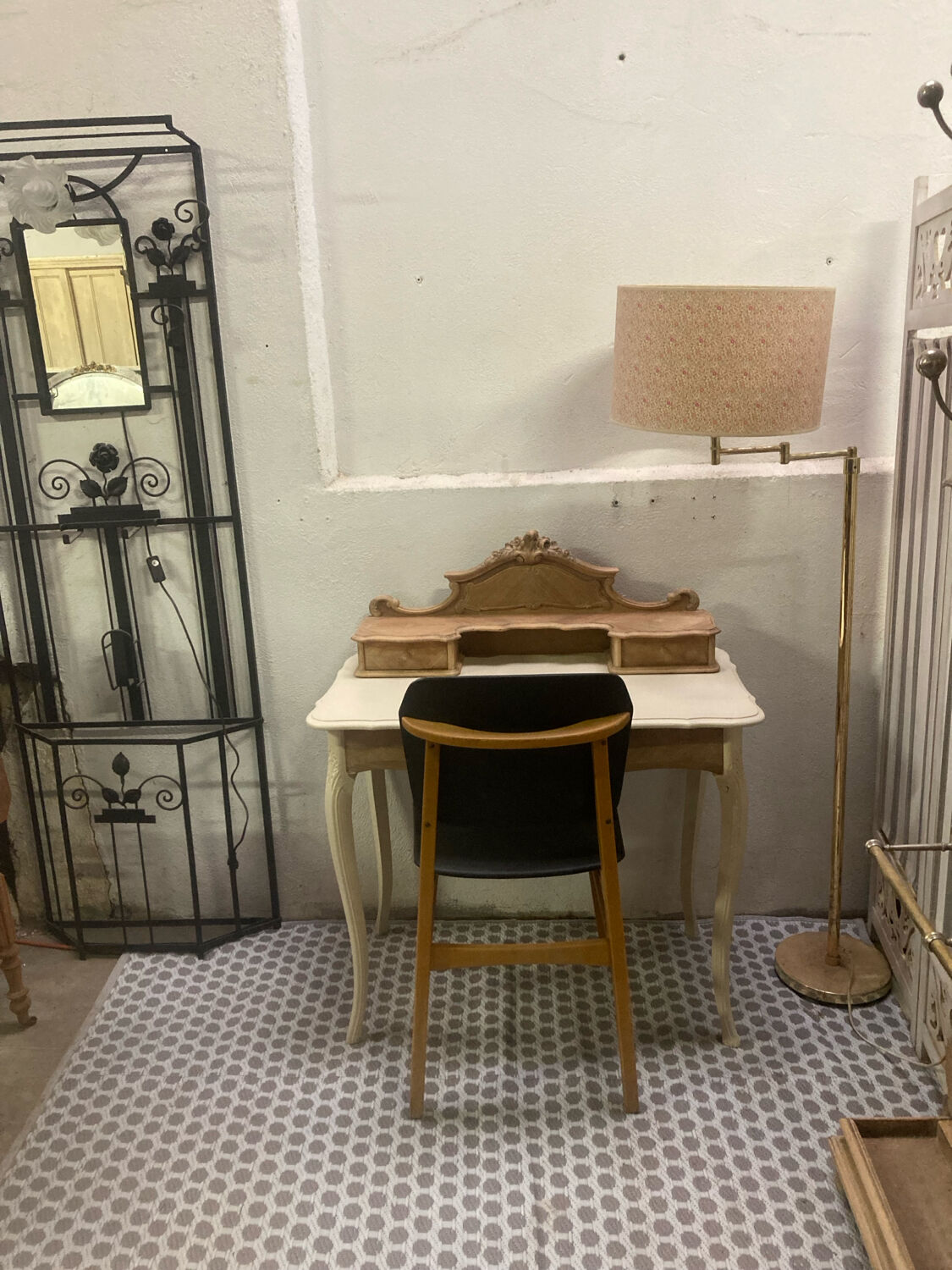 Louis XV style desk