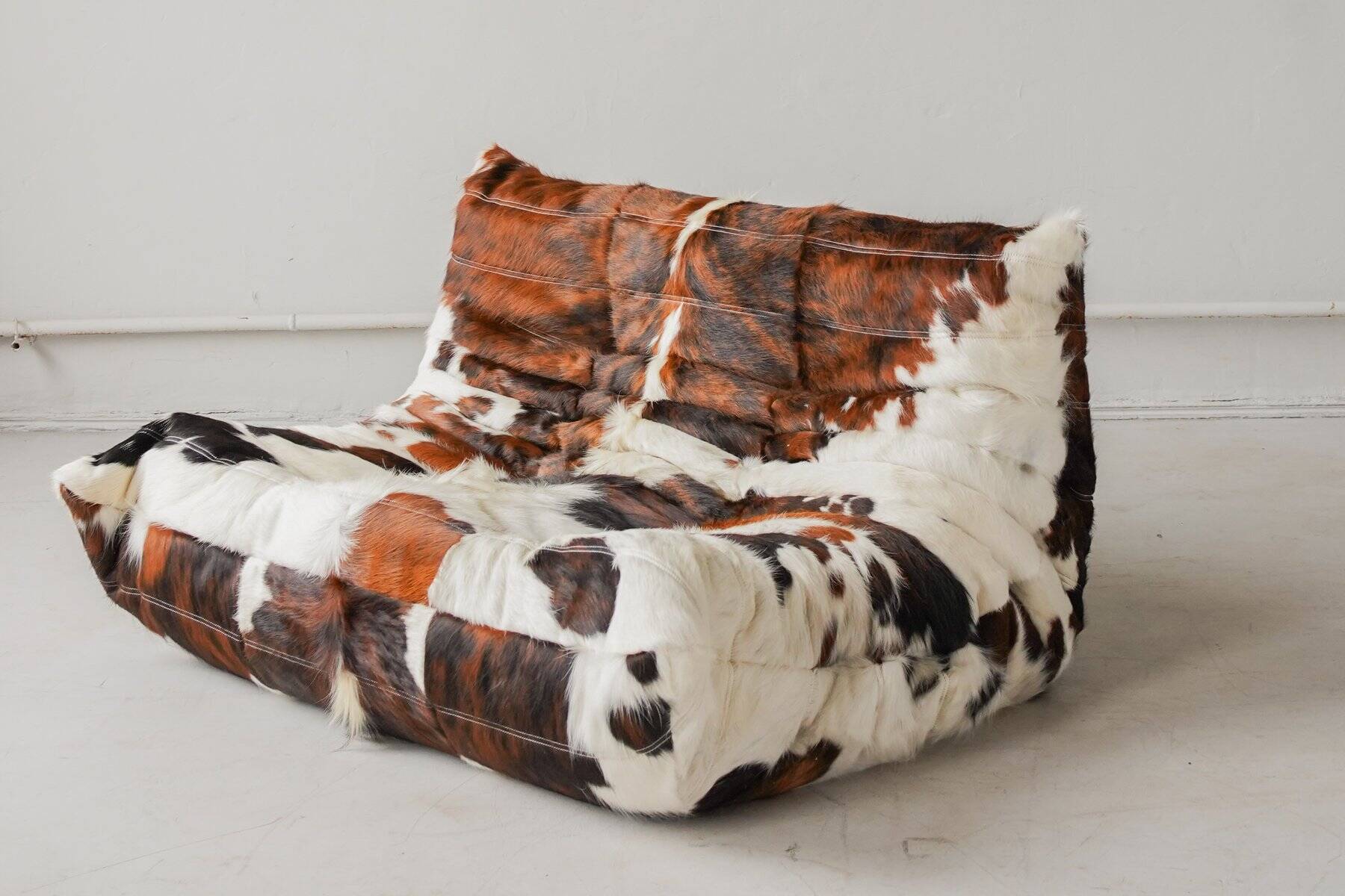 Togo 2-seater sofa in cow leather attributed to Michel Ducaroy for Ligne Roset