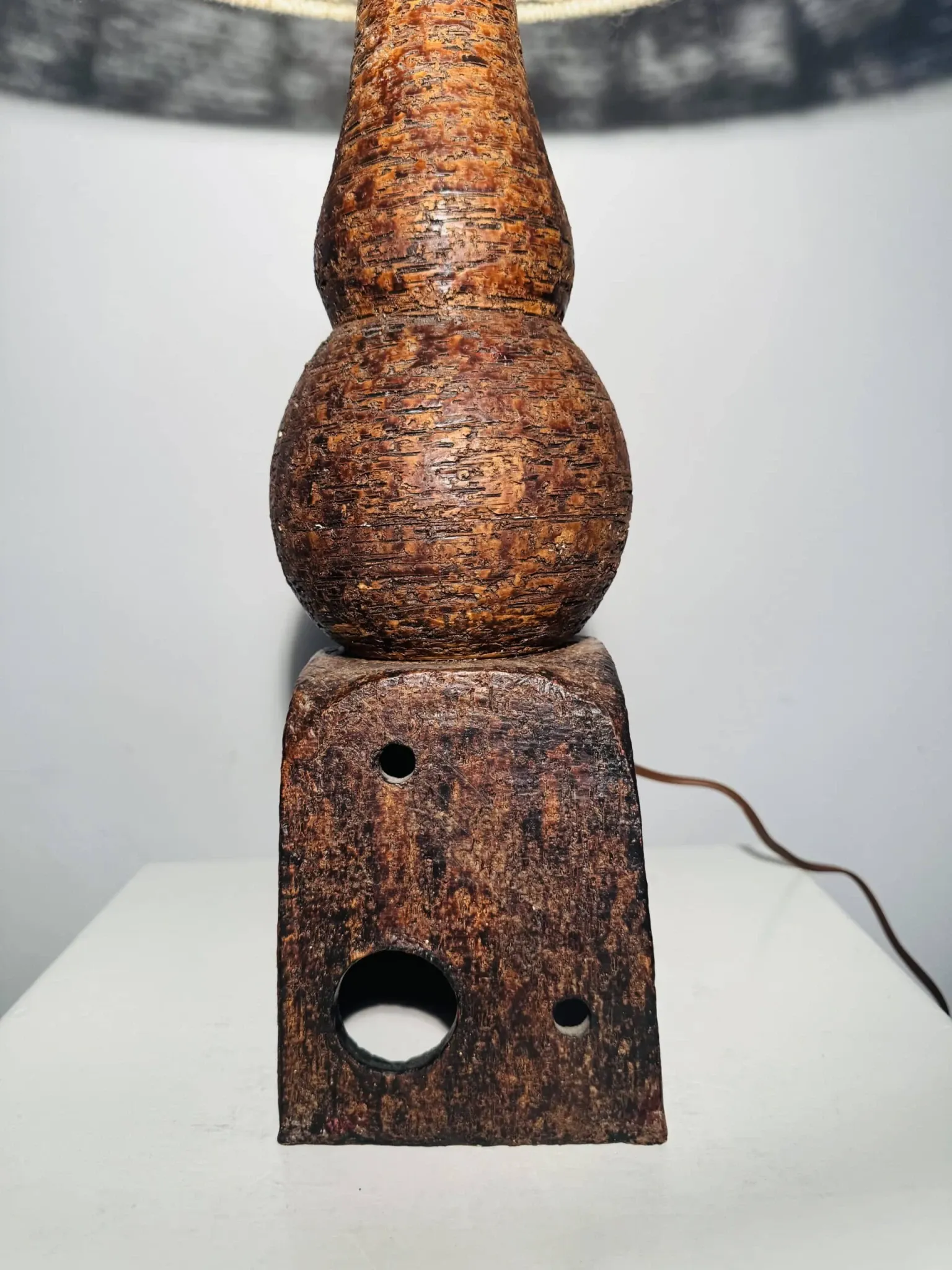 Lampe de table en grès par Pieter Groeneveldt, Pays-Bas, vers les années 1950.