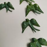 Batch of green swallows in ceramic