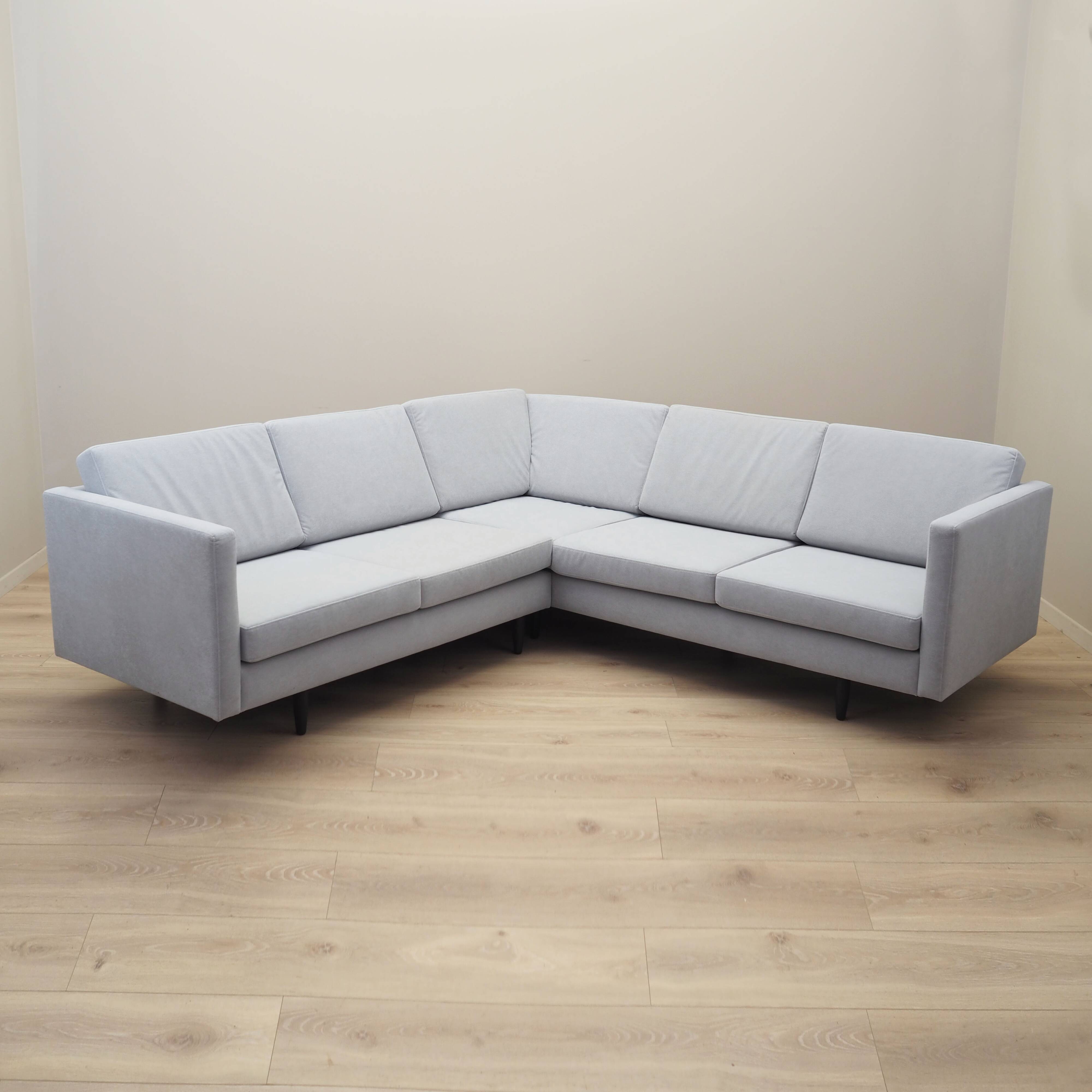 Grey corner sofa, Danish design, 1990s, production: Denmark