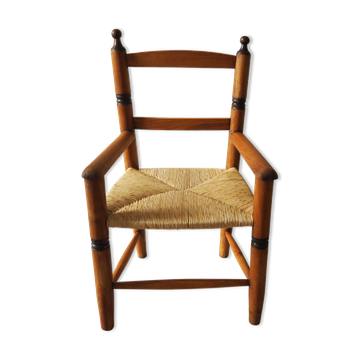 Old straw chair for children