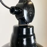 Lumière d’usine d’émail noir d’Allemagne de l’Est par Lbd Veb Leuchtenbau Dresden, années 1950