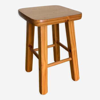 Pine stool.
