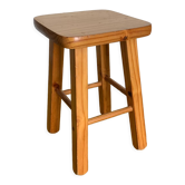Tabouret en pin.