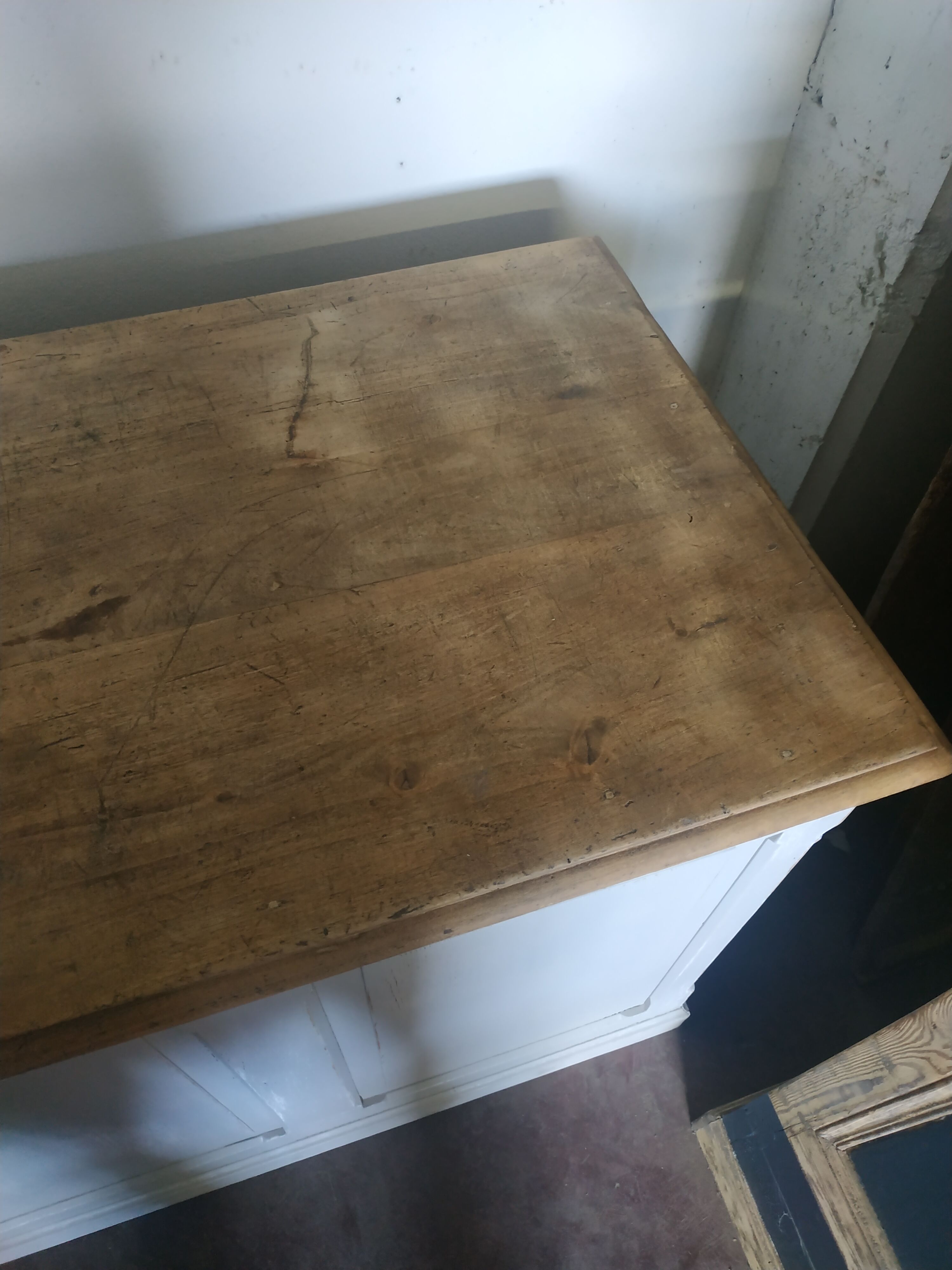 Comptoir de chapelier